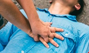 دانلود پاورپوینت پرستاری در مورد احیای قلبی ریوی پیشرفته/ACLS