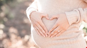 دانلود پاورپوینت تغییرات فیزیولوژیک دوران بارداری