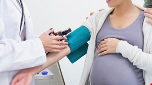 دانلود پاورپوینت اختلالات فشارخون در حاملگی (پره اکلامپسی،اکلامپسی)